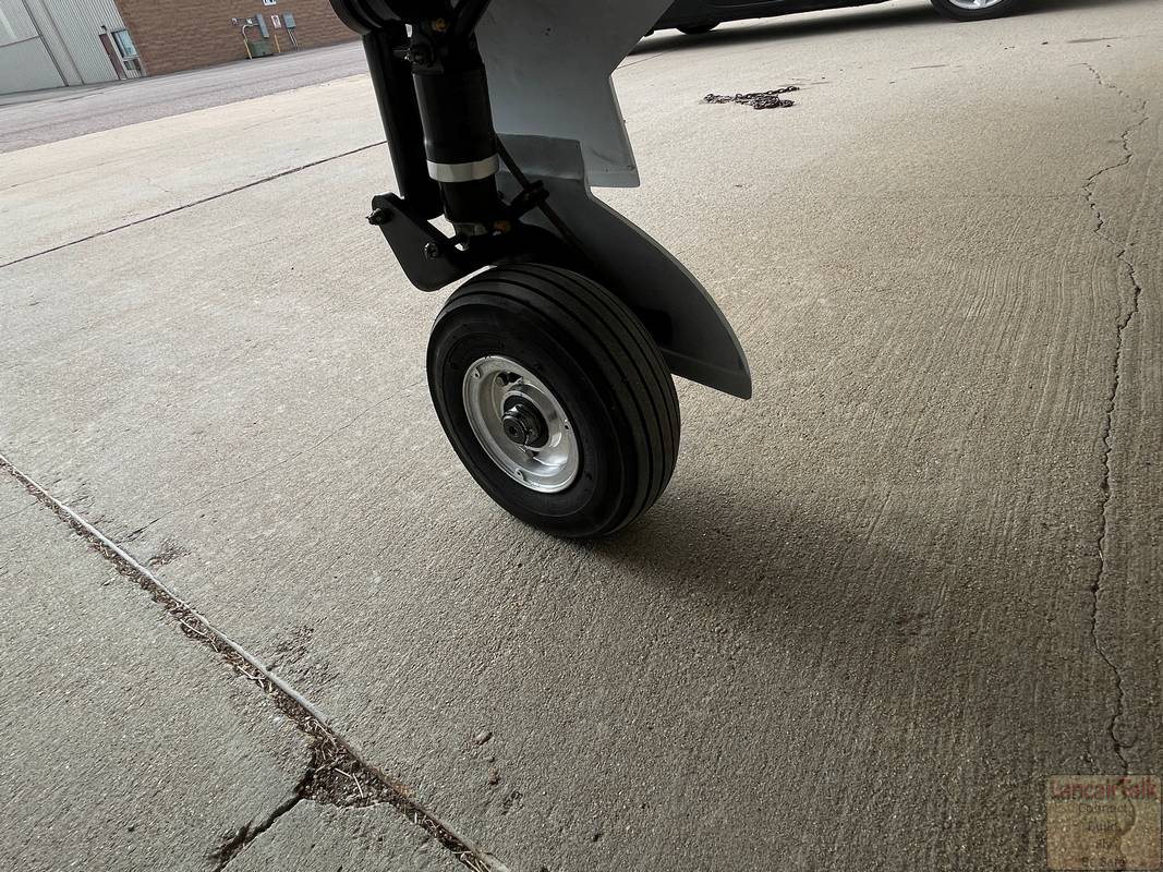 Lancair 320/360 N52LC photo