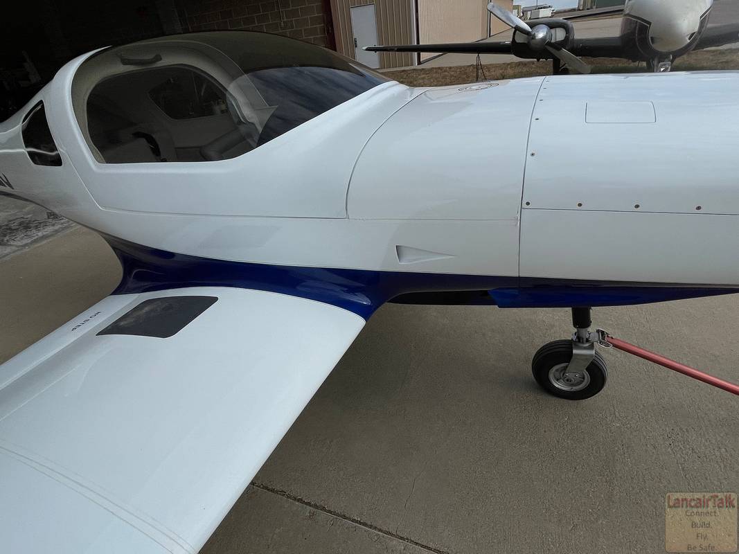 Lancair 320/360 N52LC photo