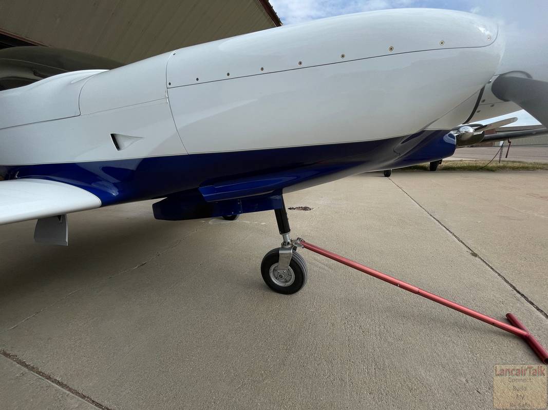 Lancair 320/360 N52LC photo