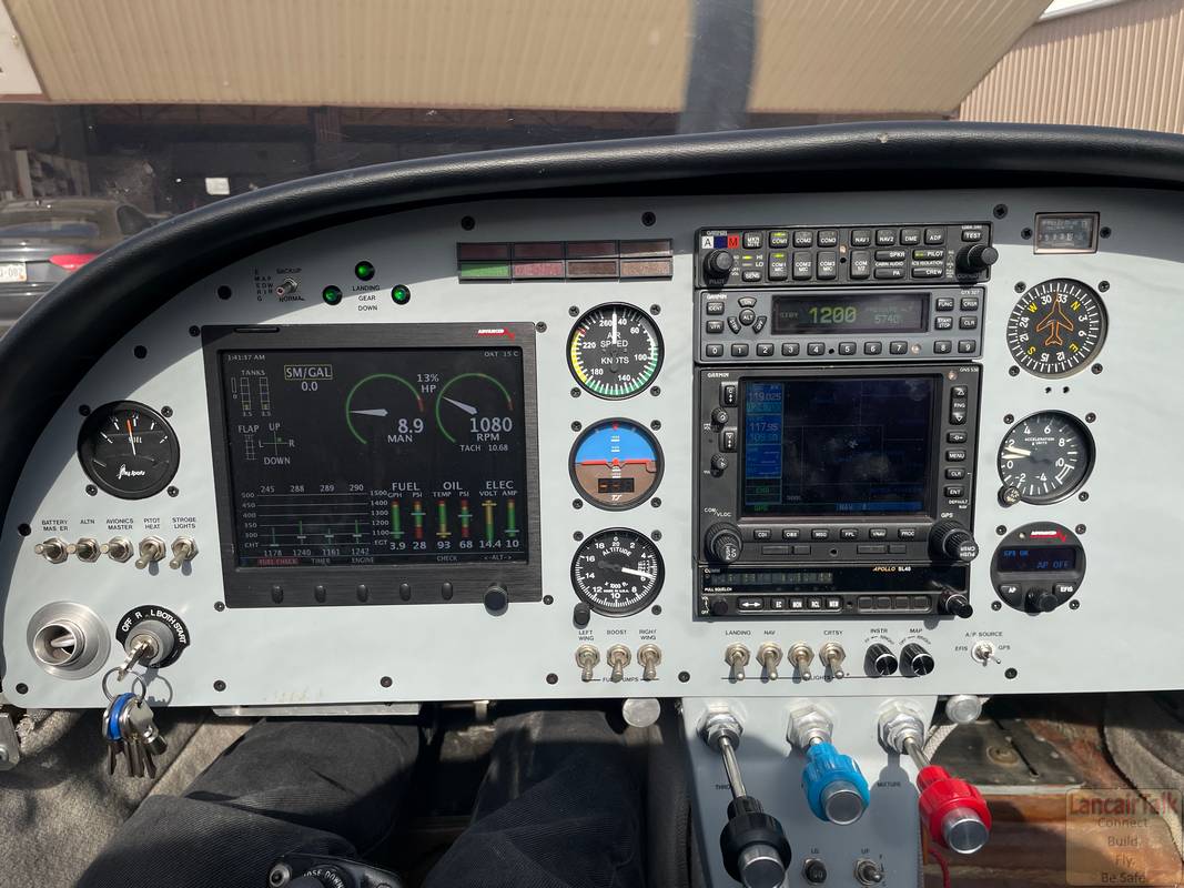 Lancair 320/360 N52LC photo